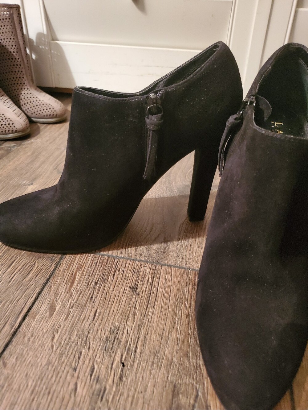 Lauren Ralph Lauren Platform Black Suede Booties Size 8.5